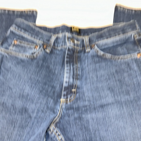 E. Lees Men’s Lee classic fit jeans - Picture 2 of 5